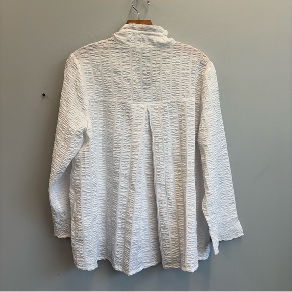 Habitat Clothes To Live In Large Jacket Lightweight textured button Front White - Picture 3 of 12